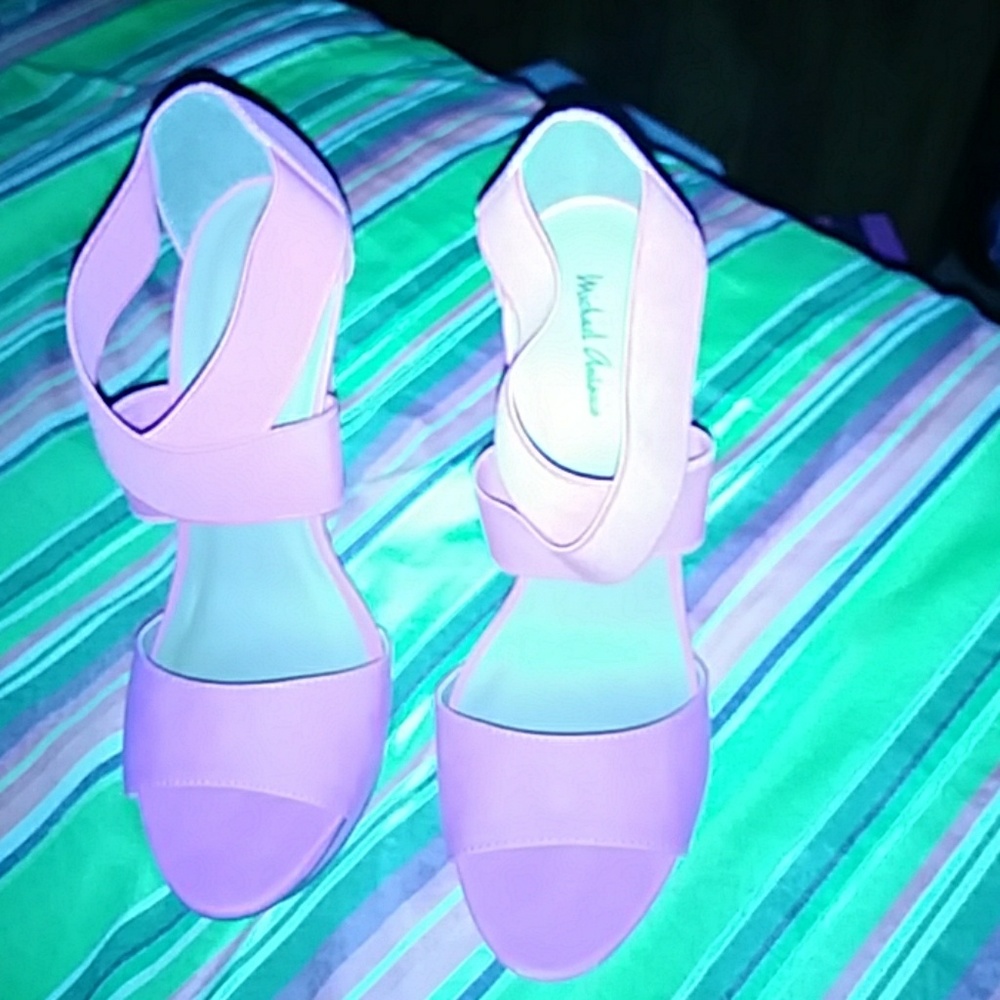 Women strap heels